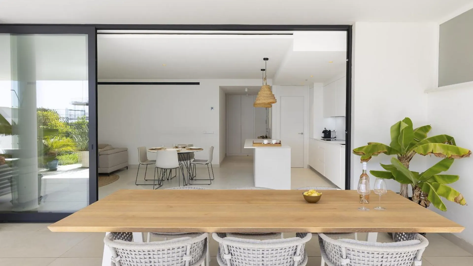 Exlusive Apartment With Garden In Higueron Fuengirola