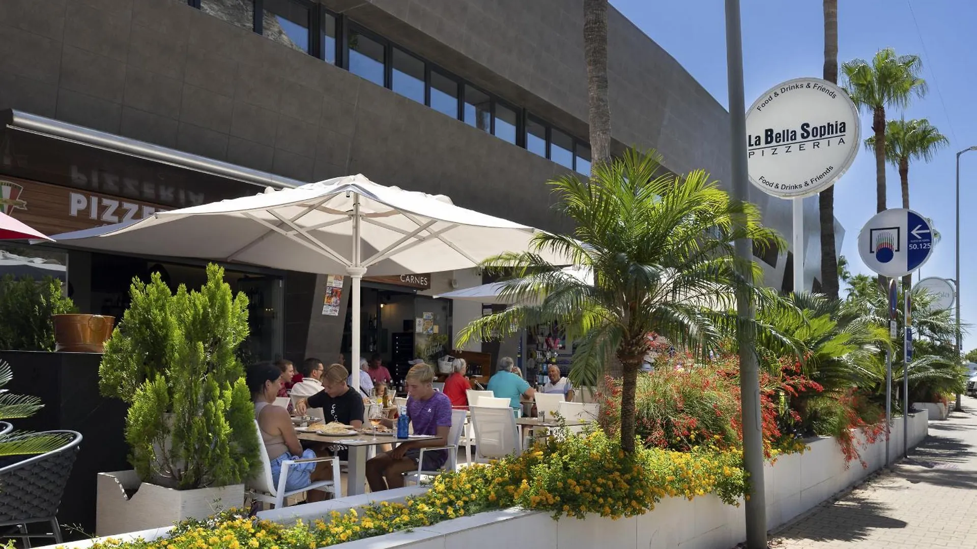 Exlusive Apartment With Garden In Higueron Fuengirola