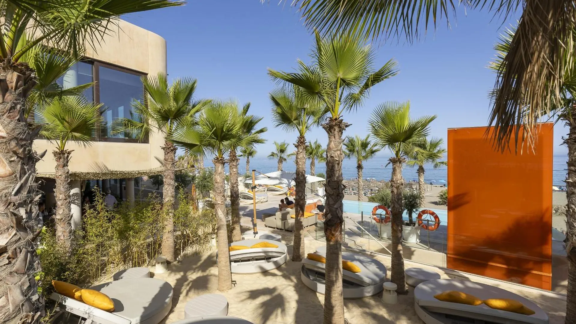 Exlusive Apartment With Garden In Higueron Fuengirola Spain